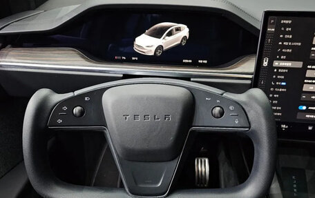 Tesla Model X I, 2023 год, 9 780 000 рублей, 13 фотография