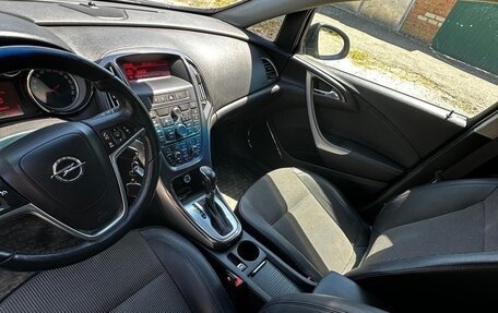 Opel Astra J, 2011 год, 750 000 рублей, 16 фотография