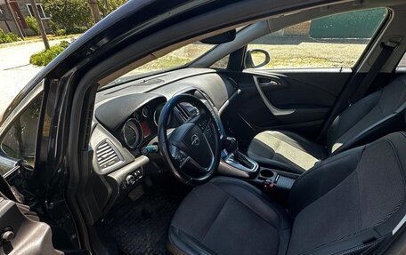 Opel Astra J, 2011 год, 750 000 рублей, 28 фотография