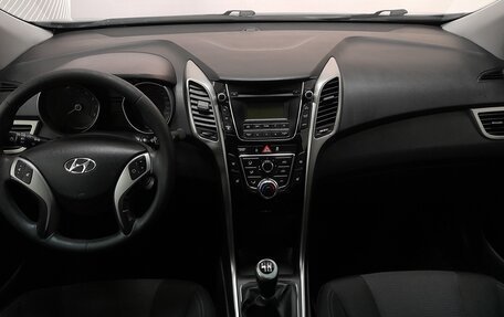 Hyundai i30 II рестайлинг, 2012 год, 734 000 рублей, 9 фотография