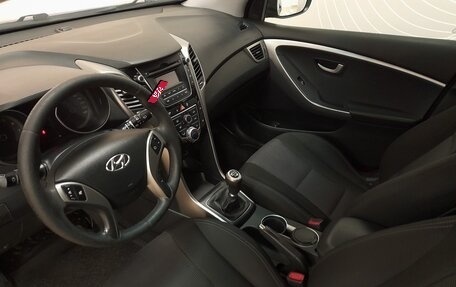 Hyundai i30 II рестайлинг, 2012 год, 734 000 рублей, 8 фотография