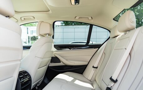 BMW 5 серия, 2019 год, 4 000 000 рублей, 13 фотография