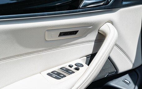 BMW 5 серия, 2019 год, 4 000 000 рублей, 20 фотография