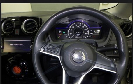 Nissan Note II рестайлинг, 2019 год, 1 385 000 рублей, 2 фотография