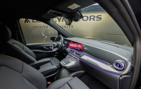 Mercedes-Benz V-Класс, 2025 год, 15 300 000 рублей, 24 фотография