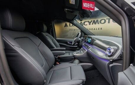 Mercedes-Benz V-Класс, 2025 год, 15 300 000 рублей, 23 фотография