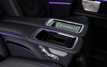 Mercedes-Benz V-Класс, 2025 год, 15 300 000 рублей, 34 фотография