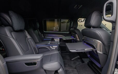 Mercedes-Benz V-Класс, 2025 год, 15 300 000 рублей, 39 фотография