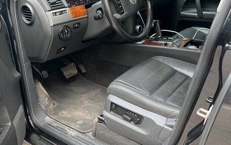 Volkswagen Touareg III, 2009 год, 1 550 000 рублей, 8 фотография