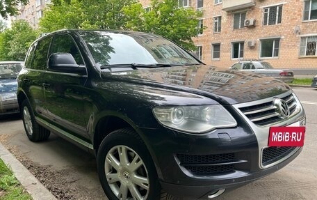 Volkswagen Touareg III, 2009 год, 1 550 000 рублей, 3 фотография