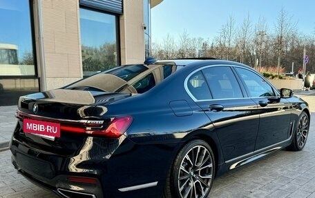 BMW 7 серия, 2021 год, 5 950 000 рублей, 4 фотография