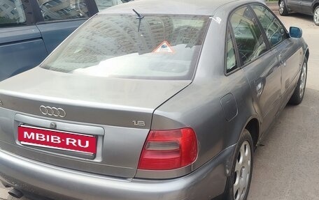 Audi A4, 1997 год, 365 000 рублей, 11 фотография