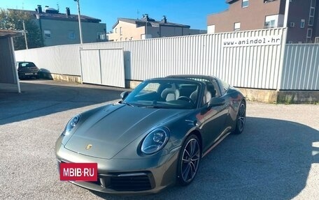 Porsche 911, 2022 год, 12 200 000 рублей, 2 фотография