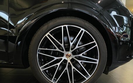 Porsche Cayenne III, 2024 год, 30 800 000 рублей, 12 фотография