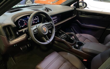 Porsche Cayenne III, 2024 год, 30 800 000 рублей, 16 фотография