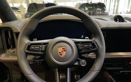 Porsche Cayenne III, 2024 год, 30 800 000 рублей, 17 фотография