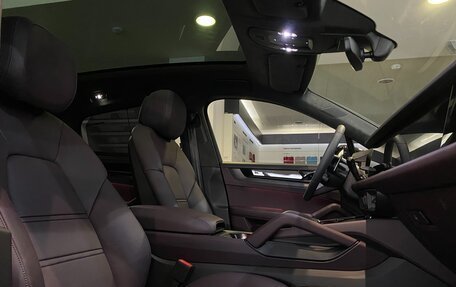 Porsche Cayenne III, 2024 год, 30 800 000 рублей, 20 фотография