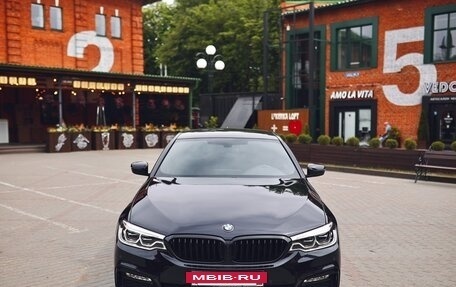BMW 5 серия, 2018 год, 3 450 000 рублей, 2 фотография