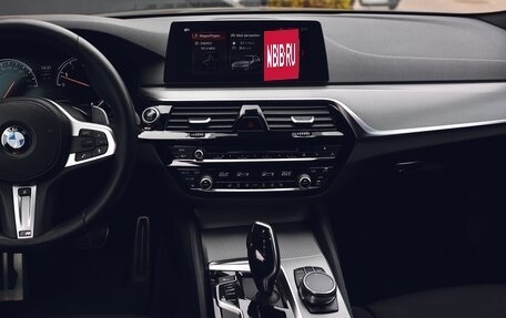 BMW 5 серия, 2018 год, 3 450 000 рублей, 23 фотография