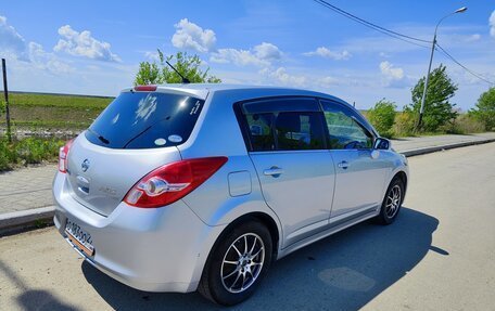 Nissan Tiida, 2010 год, 735 000 рублей, 5 фотография