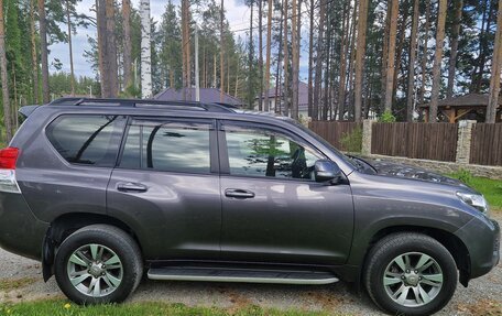 Toyota Land Cruiser Prado 150 рестайлинг 2, 2012 год, 3 150 000 рублей, 10 фотография