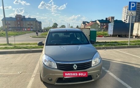 Renault Sandero I, 2011 год, 750 000 рублей, 3 фотография