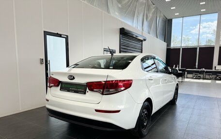 KIA Rio III рестайлинг, 2016 год, 850 000 рублей, 5 фотография
