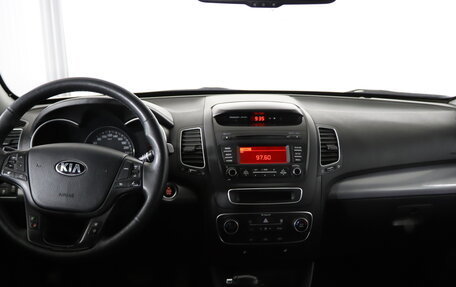 KIA Sorento II рестайлинг, 2015 год, 1 799 990 рублей, 13 фотография