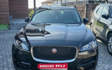 Jaguar F-Pace, 2017 год, 2 300 000 рублей, 7 фотография