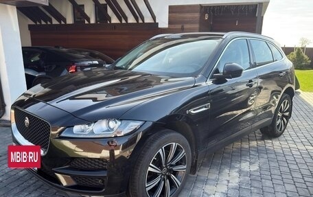 Jaguar F-Pace, 2017 год, 2 300 000 рублей, 5 фотография