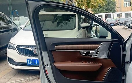 Volvo V90 Cross Country I рестайлинг, 2022 год, 4 290 000 рублей, 12 фотография