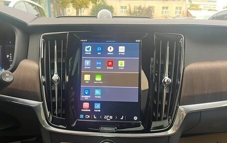 Volvo V90 Cross Country I рестайлинг, 2022 год, 4 290 000 рублей, 19 фотография