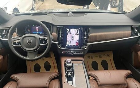 Volvo V90 Cross Country I рестайлинг, 2022 год, 4 290 000 рублей, 23 фотография