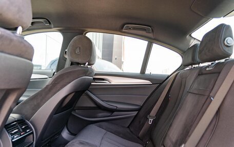 BMW 5 серия, 2020 год, 3 990 000 рублей, 13 фотография