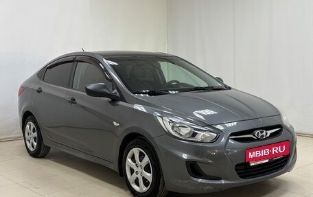 Hyundai Solaris II рестайлинг, 2012 год, 615 000 рублей, 3 фотография