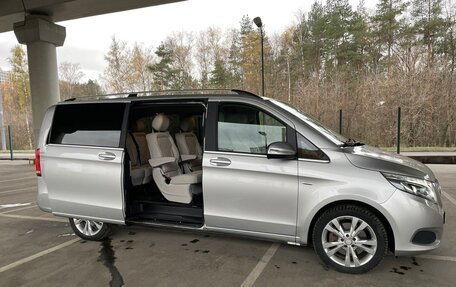 Mercedes-Benz V-Класс, 2015 год, 4 500 000 рублей, 23 фотография