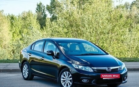 Honda Civic IX, 2012 год, 1 200 000 рублей, 2 фотография