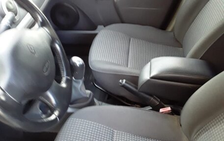 Renault Logan I, 2009 год, 800 000 рублей, 6 фотография