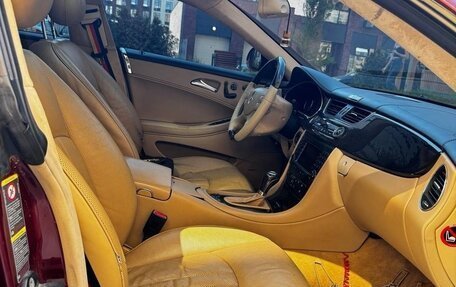 Mercedes-Benz CLS, 2005 год, 1 100 000 рублей, 8 фотография