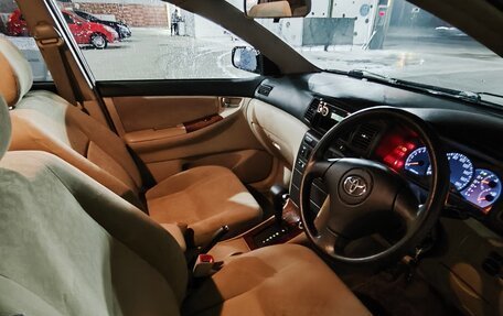 Toyota Corolla, 2003 год, 750 000 рублей, 9 фотография