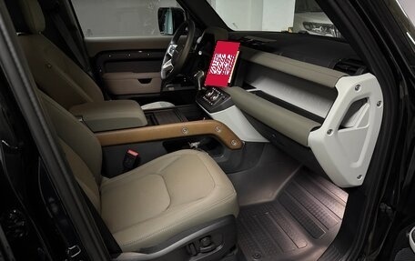 Land Rover Defender II, 2023 год, 13 500 000 рублей, 8 фотография