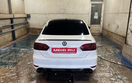 Volkswagen Jetta VI, 2011 год, 1 220 000 рублей, 20 фотография