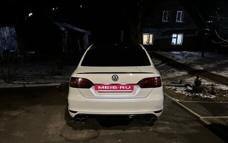Volkswagen Jetta VI, 2011 год, 1 220 000 рублей, 16 фотография