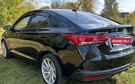 Hyundai Solaris II рестайлинг, 2021 год, 1 730 000 рублей, 4 фотография