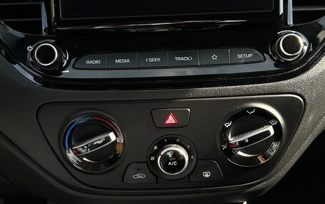 Hyundai Solaris II рестайлинг, 2021 год, 1 730 000 рублей, 13 фотография