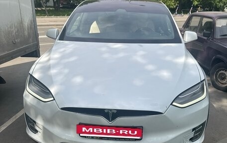 Tesla Model X I, 2020 год, 7 000 000 рублей, 2 фотография