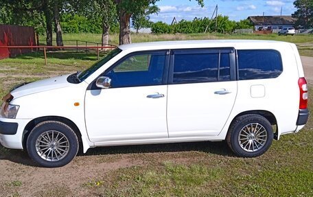 Toyota Succeed I рестайлинг, 2011 год, 750 000 рублей, 3 фотография