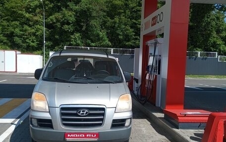 Hyundai Starex I рестайлинг, 2007 год, 750 000 рублей, 1 фотография