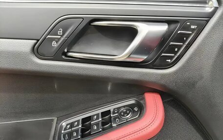 Porsche Macan I рестайлинг, 2022 год, 5 880 000 рублей, 9 фотография
