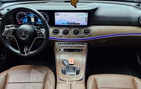 Mercedes-Benz E-Класс, 2020 год, 3 200 000 рублей, 7 фотография